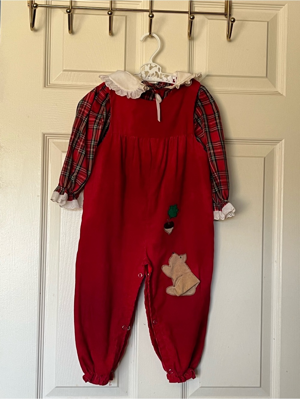 VTG 80’s Good Lad Red Corduroy 18M Fall Set with Squirrel/Acorn Appliqué